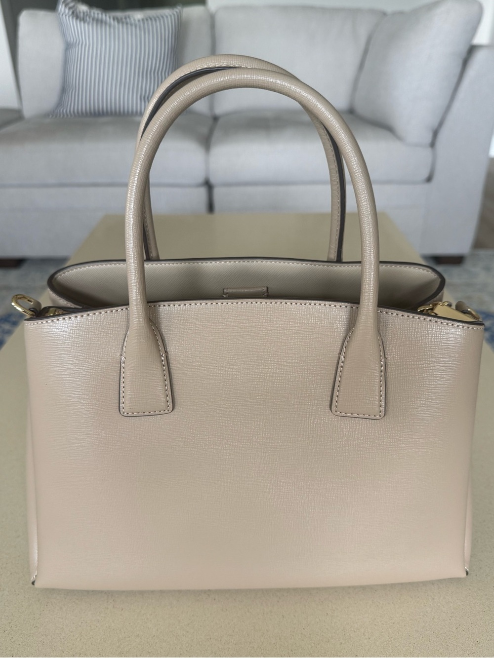 Kate Spade Serena Saffiano Leather Satchel Bag Neutral Tan Parchment Crossbody - Picture 3 of 10